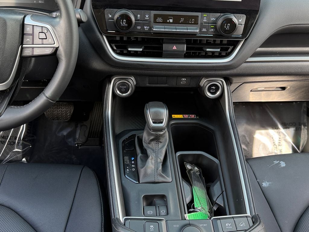 2025 Toyota Grand Highlander Hybrid XLE