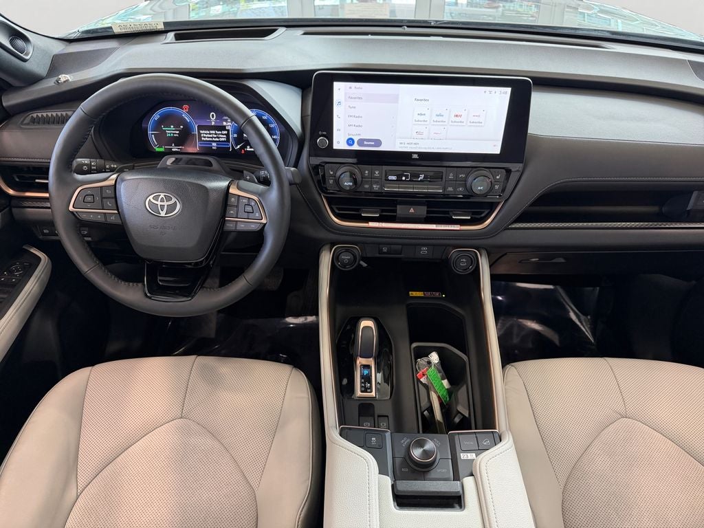 2025 Toyota Grand Highlander Hybrid MAX Platinum