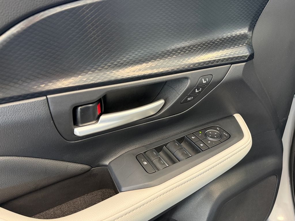 2025 Toyota Grand Highlander Hybrid MAX Platinum
