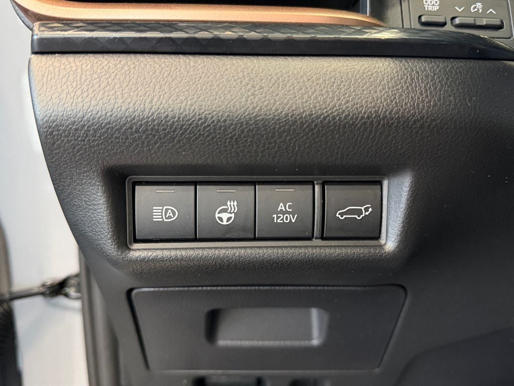 2025 Toyota Grand Highlander Hybrid MAX Platinum