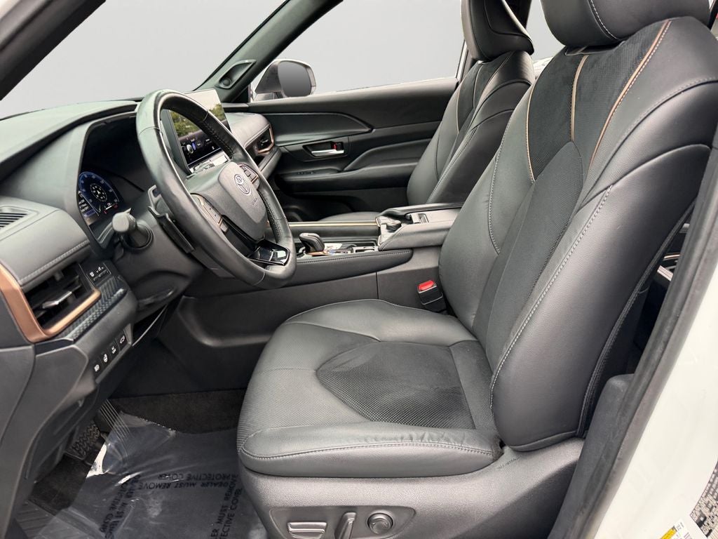 2024 Toyota Grand Highlander Hybrid MAX Platinum