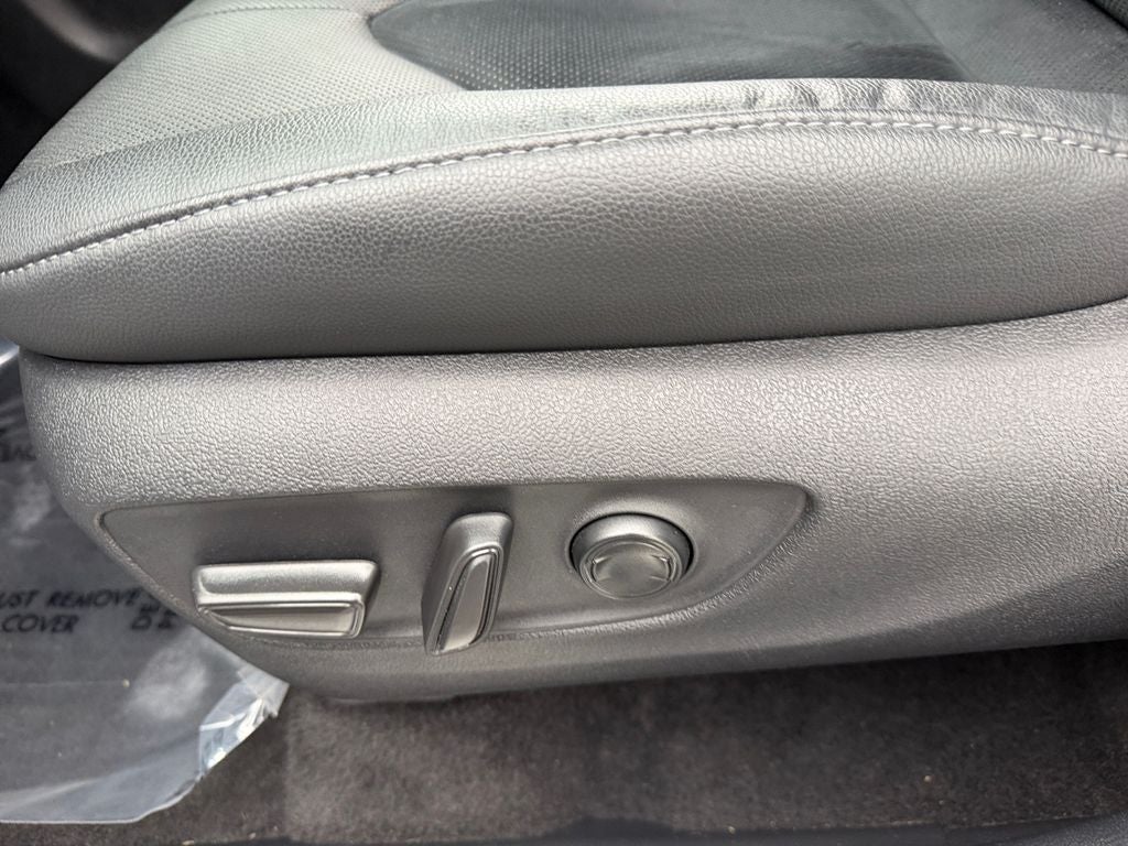 2024 Toyota Grand Highlander Hybrid MAX Platinum