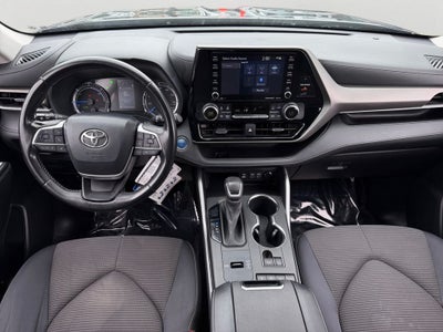 2022 Toyota Highlander Hybrid LE