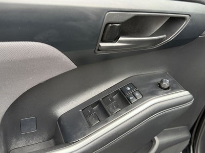 2022 Toyota Highlander Hybrid LE
