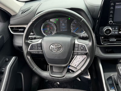 2022 Toyota Highlander Hybrid LE