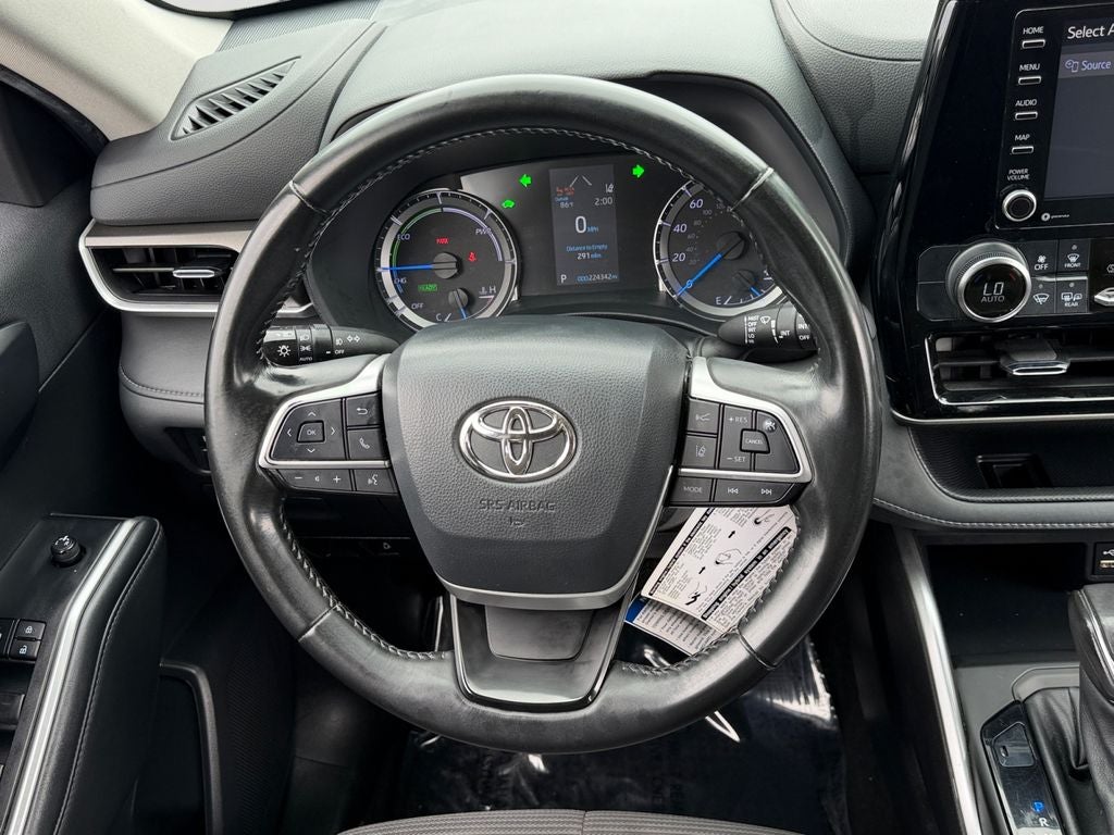 2022 Toyota Highlander Hybrid LE