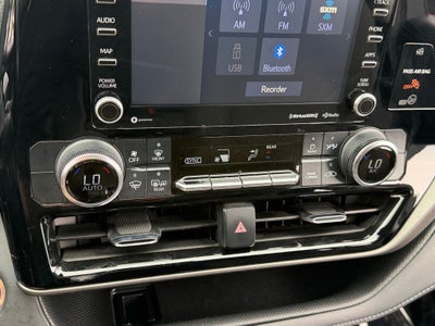 2022 Toyota Highlander Hybrid LE
