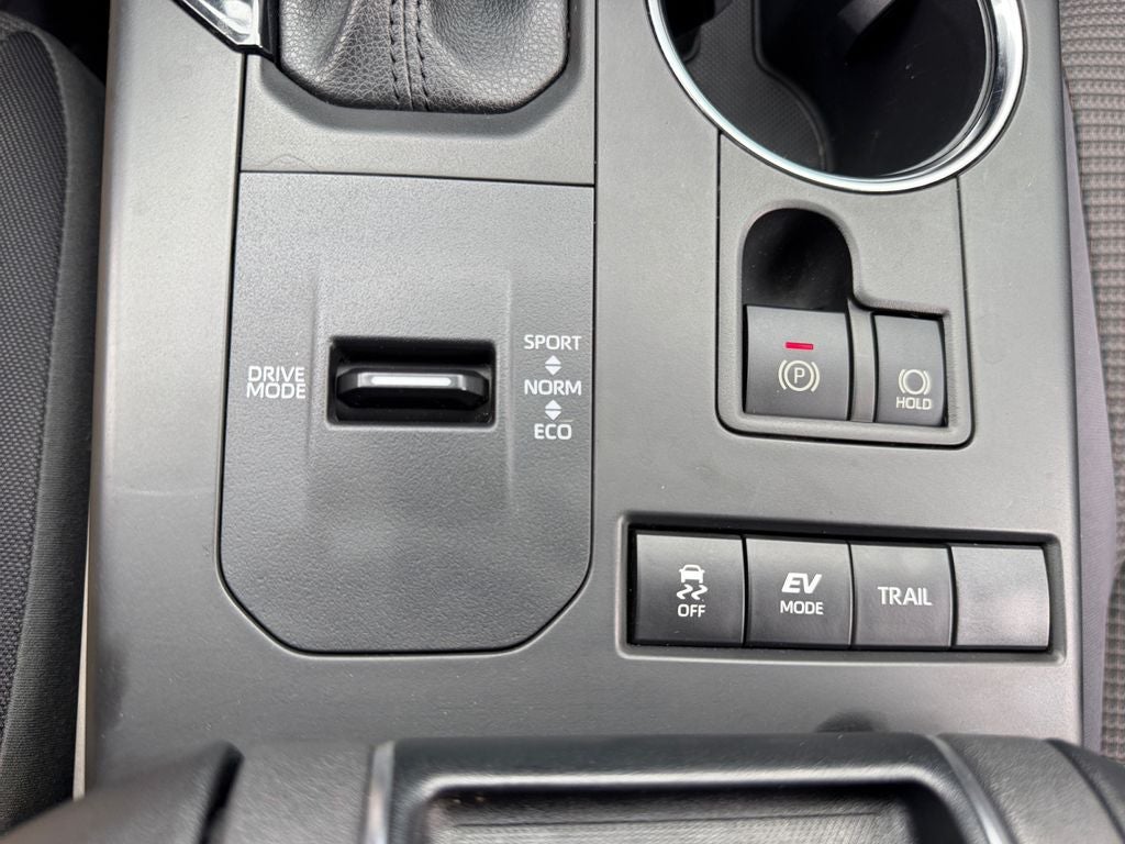 2022 Toyota Highlander Hybrid LE