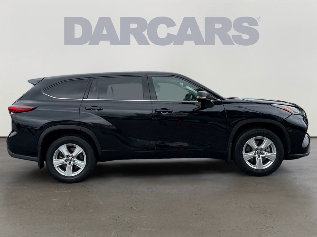 2022 Toyota Highlander Hybrid LE