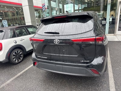 2022 Toyota Highlander LE