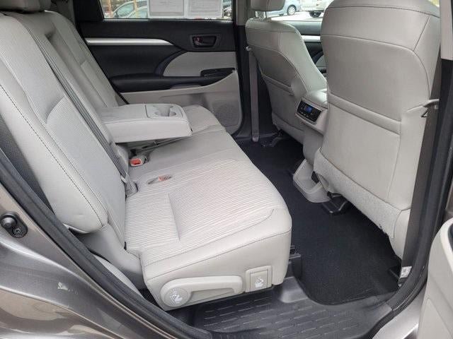 2017 Toyota Highlander LE Plus