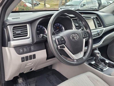 2017 Toyota Highlander LE Plus
