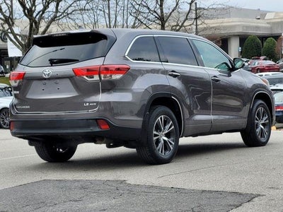 2017 Toyota Highlander LE Plus