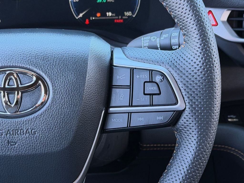 2026 Toyota Sienna Woodland Edition 7 Passenger