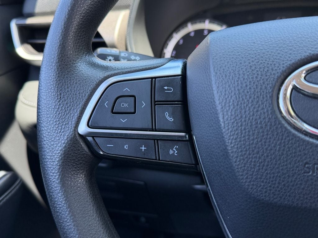 2021 Toyota Highlander L