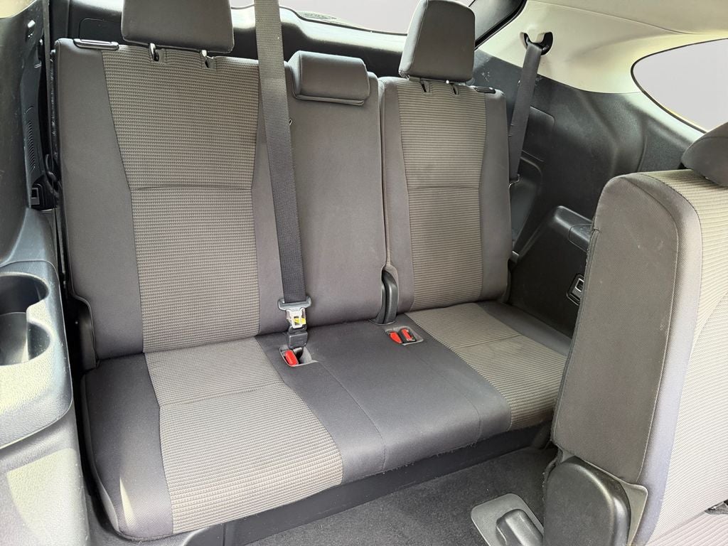 2022 Toyota Highlander L