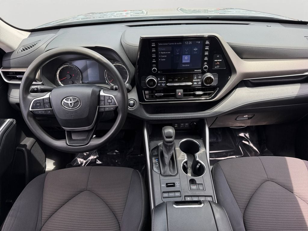 2022 Toyota Highlander L