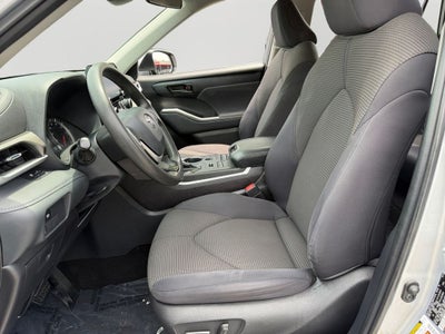 2022 Toyota Highlander L