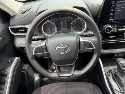 2022 Toyota Highlander L