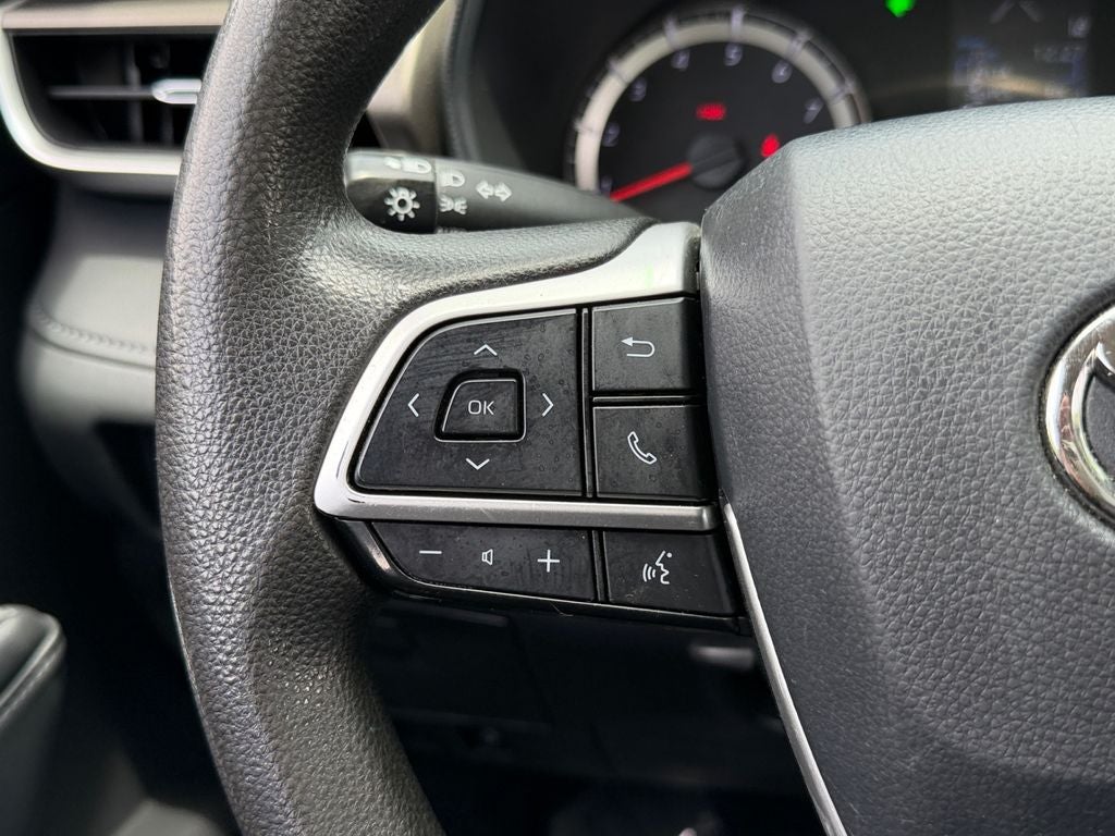 2022 Toyota Highlander L