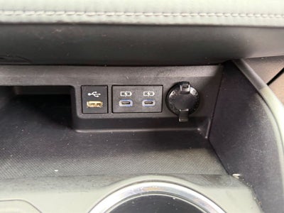2022 Toyota Highlander L