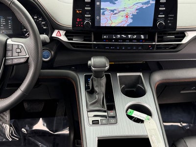 2024 Toyota Sienna XSE 7 Passenger