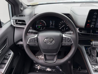 2024 Toyota Sienna XSE 7 Passenger