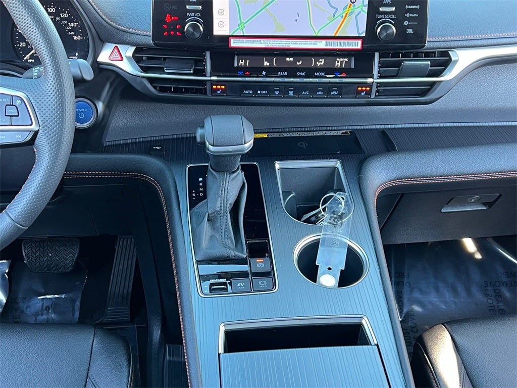 2024 Toyota Sienna XSE 7 Passenger