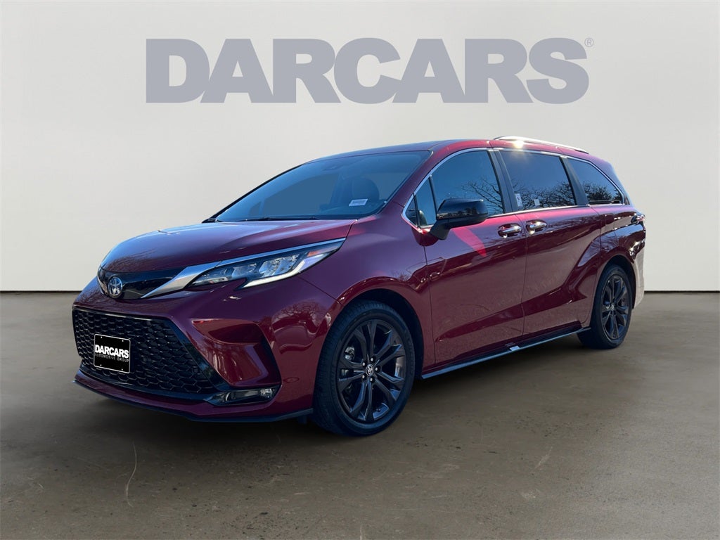 2024 Toyota Sienna XSE 7 Passenger