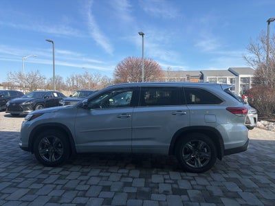 2017 Toyota Highlander Limited Platinum