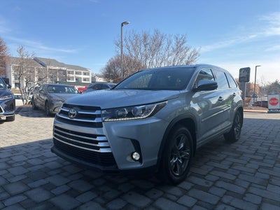 2017 Toyota Highlander Limited Platinum