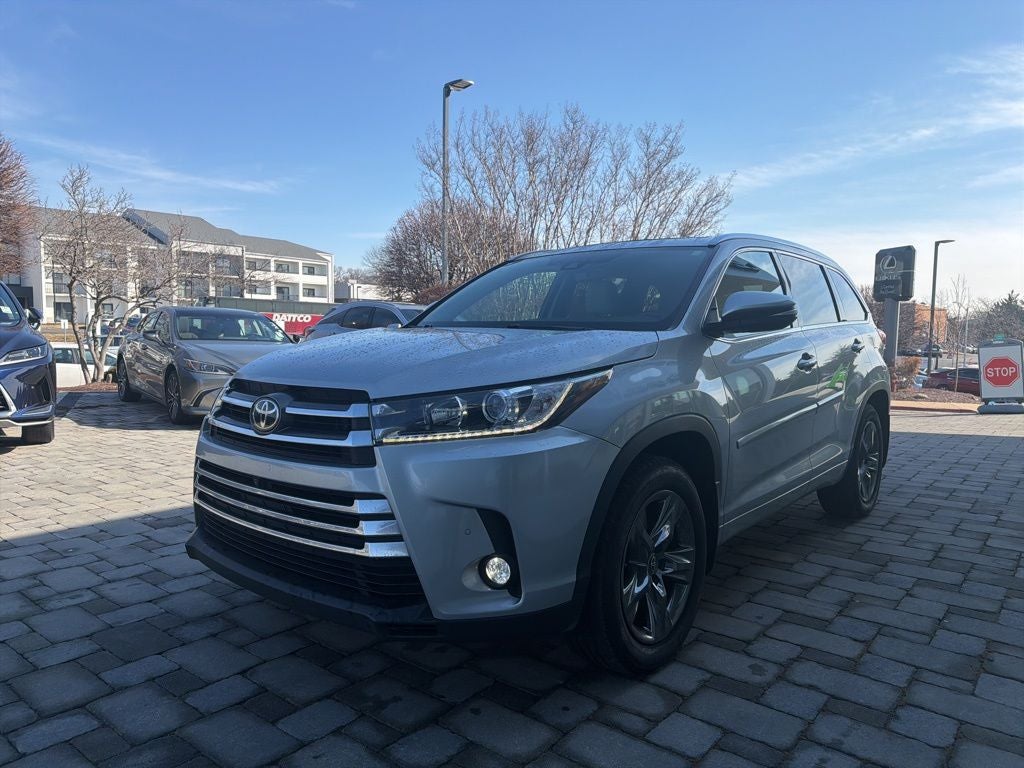 2017 Toyota Highlander Limited Platinum