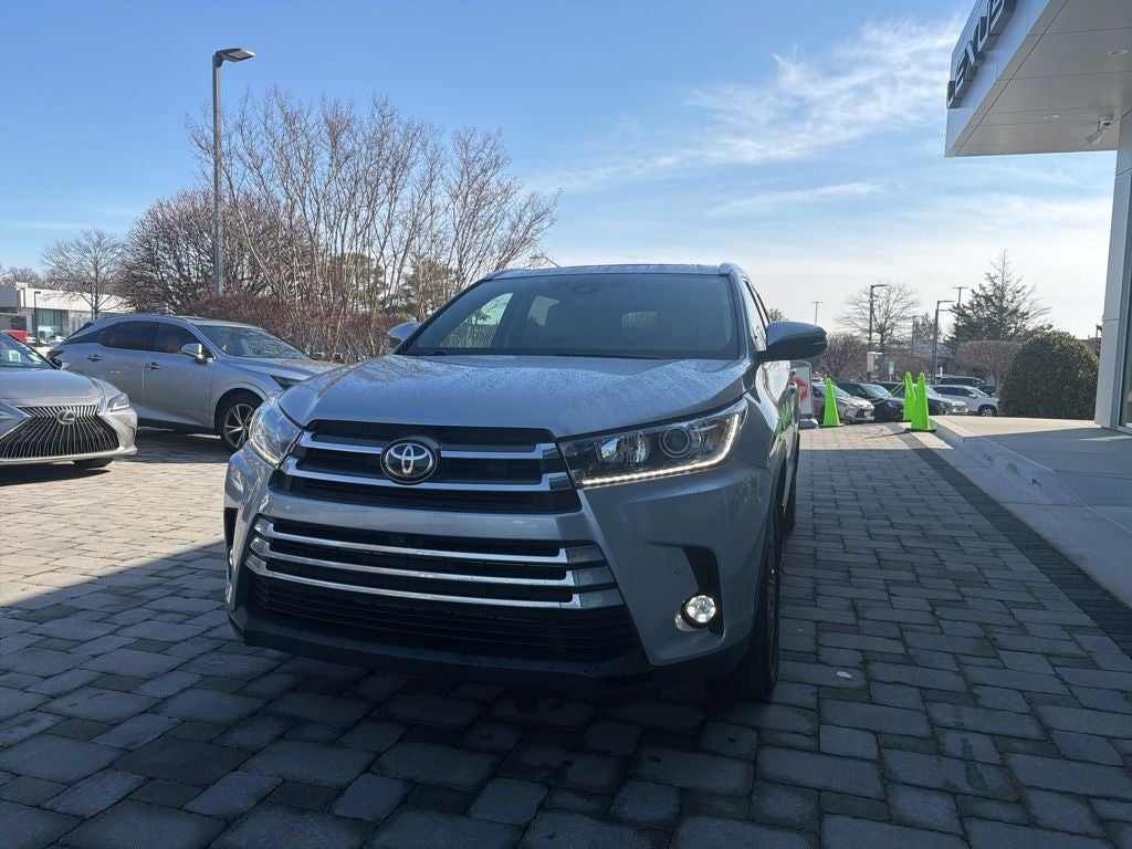 2017 Toyota Highlander Limited Platinum
