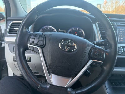 2017 Toyota Highlander Limited Platinum