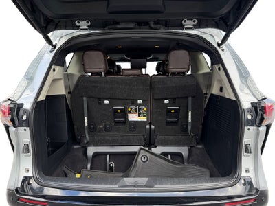 2024 Toyota Sienna Platinum 7 Passenger