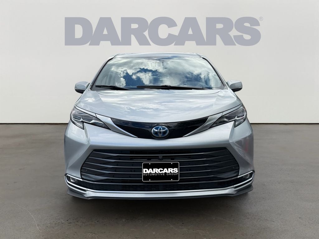 2024 Toyota Sienna Platinum 7 Passenger