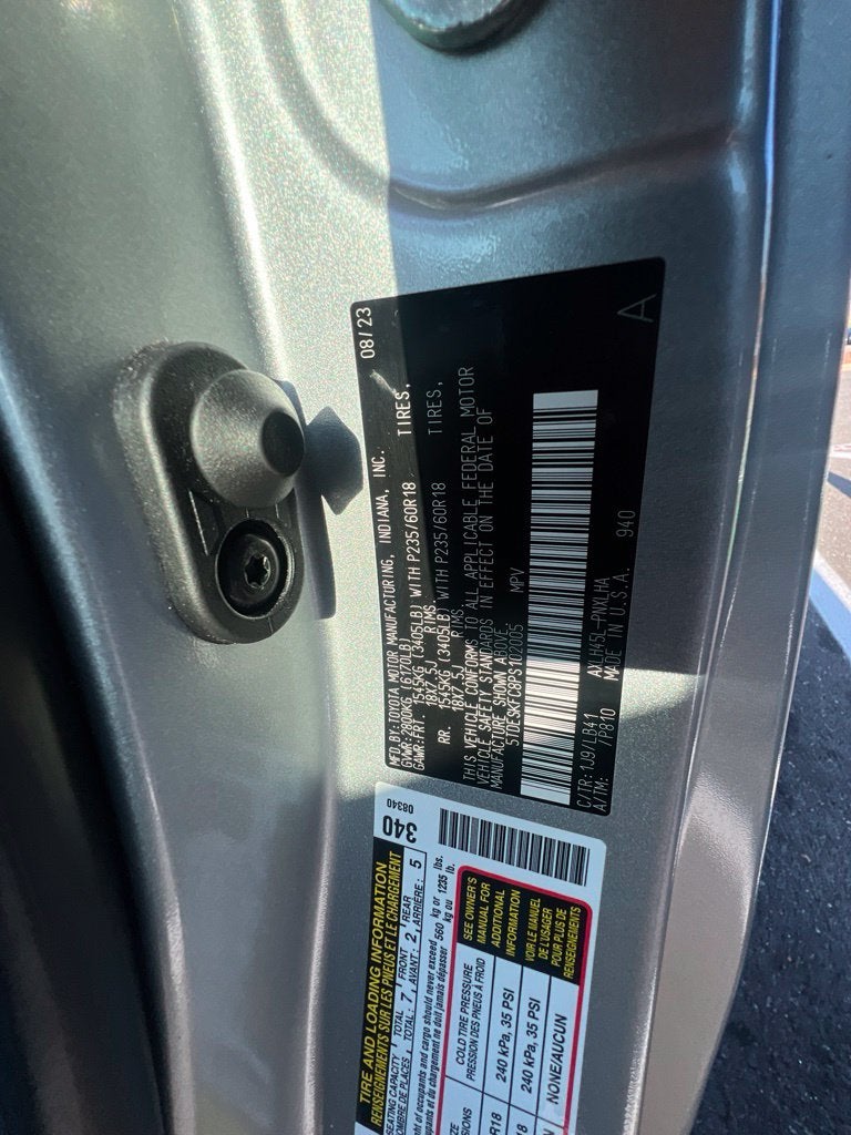 2023 Toyota Sienna Platinum 7 Passenger