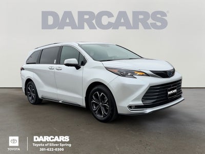 2025 Toyota Sienna Platinum 7 Passenger