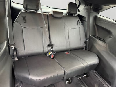 2025 Toyota Sienna Platinum 7 Passenger