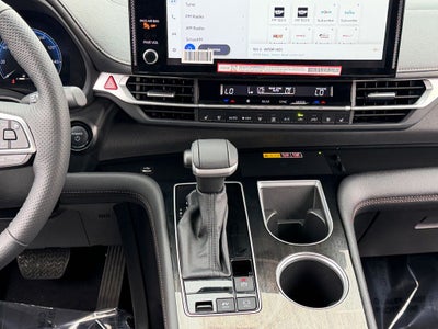 2025 Toyota Sienna Platinum 7 Passenger