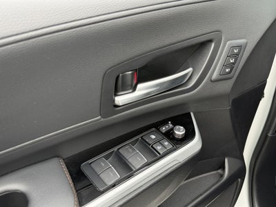 2025 Toyota Sienna Platinum 7 Passenger