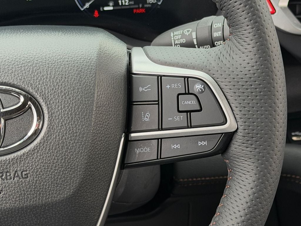 2025 Toyota Sienna Platinum 7 Passenger