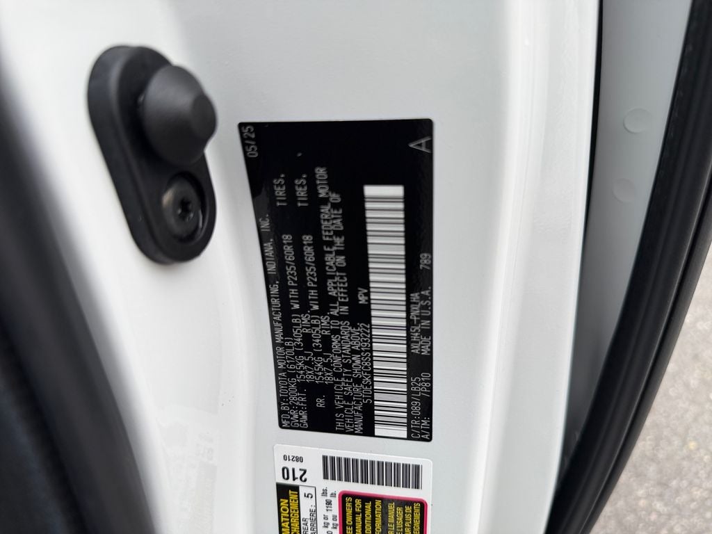 2025 Toyota Sienna Platinum 7 Passenger