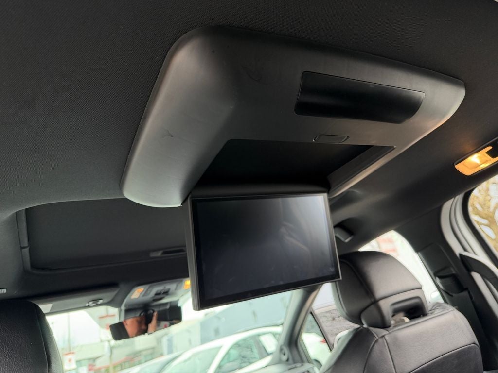 2025 Toyota Sienna Platinum 7 Passenger