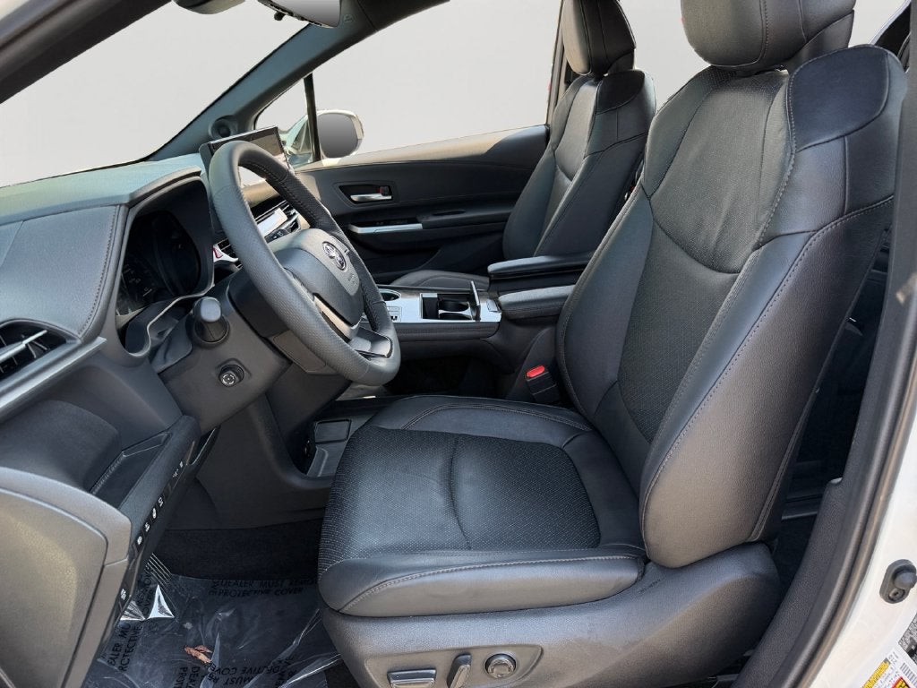2026 Toyota Sienna Platinum 7 Passenger