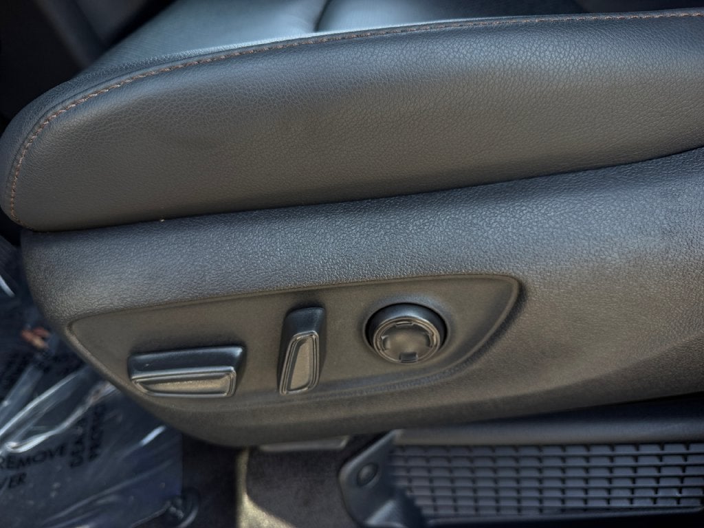 2026 Toyota Sienna Platinum 7 Passenger