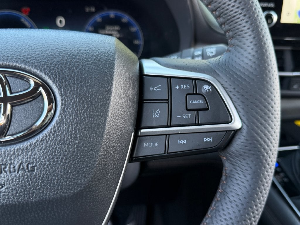 2026 Toyota Sienna Platinum 7 Passenger