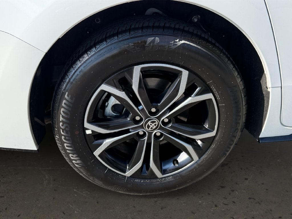 2026 Toyota Sienna Platinum 7 Passenger