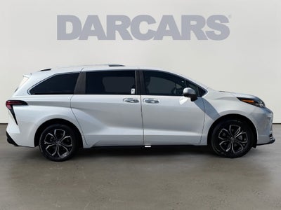2026 Toyota Sienna Platinum 7 Passenger