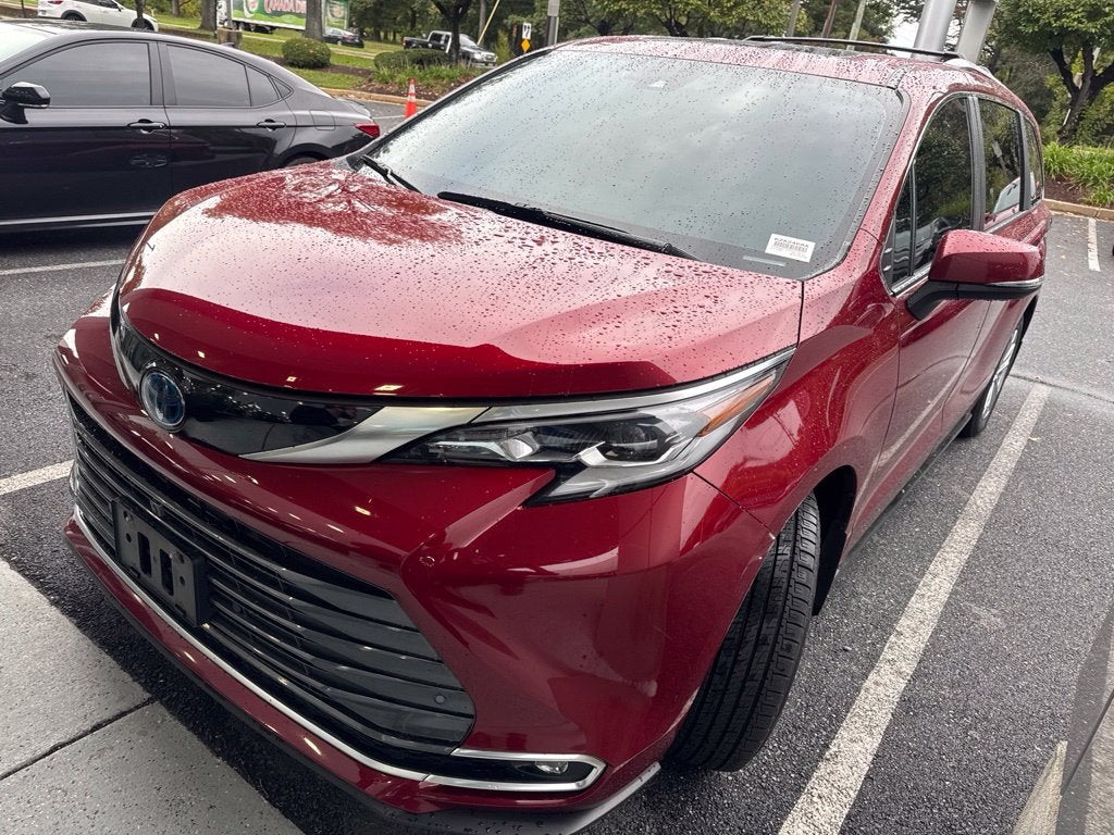 2023 Toyota Sienna Platinum 7 Passenger